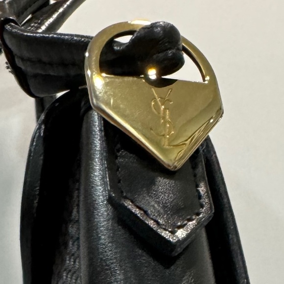 YSL Vintage Crossbody - Picture 15 of 16